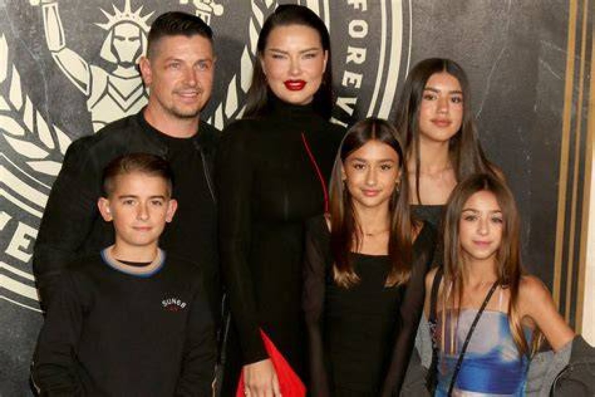 Adriana Lima's Kids: a Glimpse into the Life of the Supermodel's Family