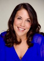 American Tv Host, Marianne Murciano Is Happily Married to Her Husband, Bob Sirott. Know About Their Wedding Details