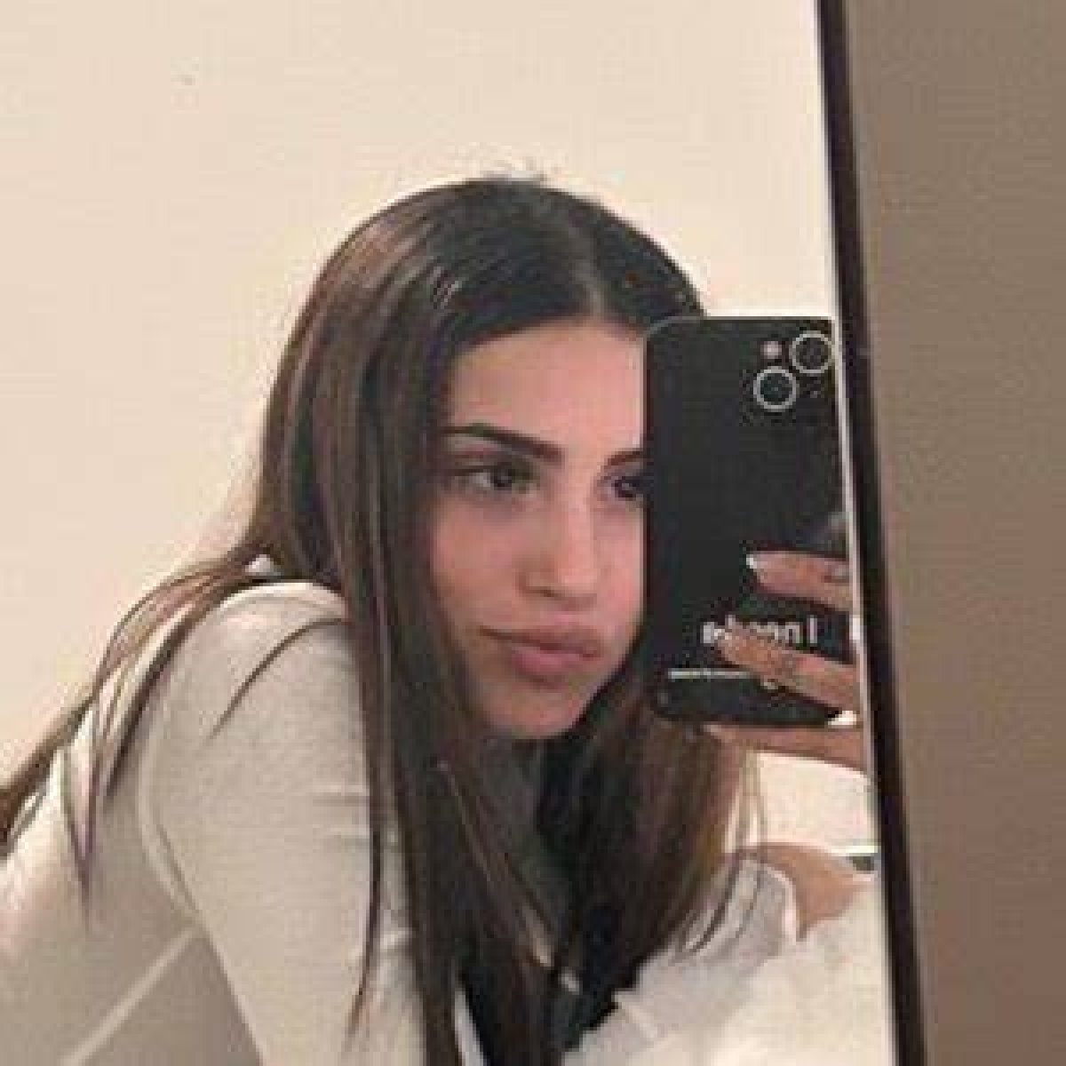 Angela Alvarez: a Deep Dive into Her Journey on Onlyfans