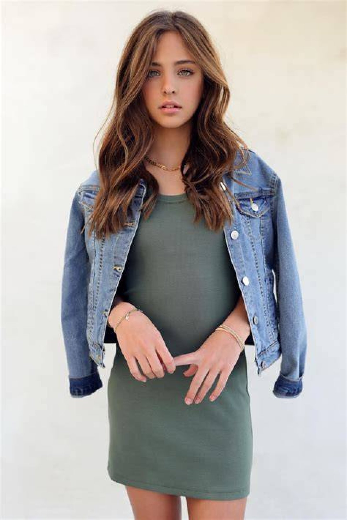 Ava Clements: the Rising Star of Social Media and Fashion