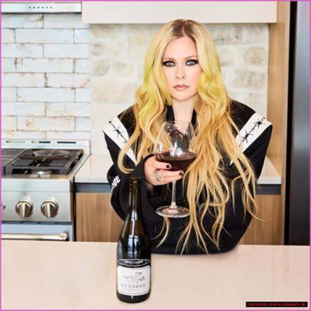 Avril Lavigne Fat: a Deep Dive into Her Health Journey and Body Image