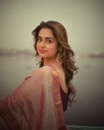Ayesha Khan: the Journey of a Star Born to Shine