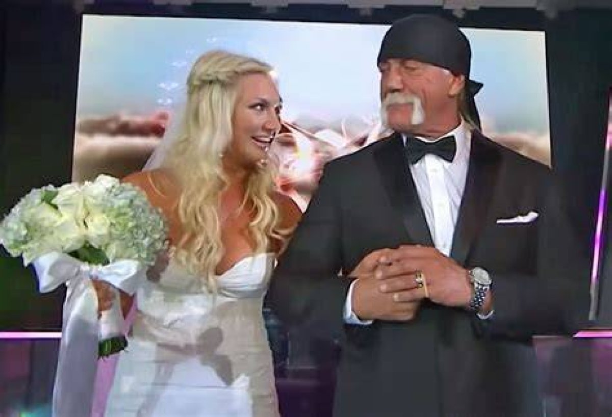 Brooke Hogan Skips Dad Hulk Hogans Wedding to Sky Daily Hollywood Life ·