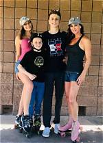 Debbe Dunning Height, Weight, Age, Boyfriend, Family, Facts, Biography ·