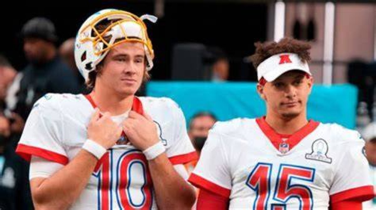 Draft Profile: Justin Herbert Brother Patrick Herbert Age and Height