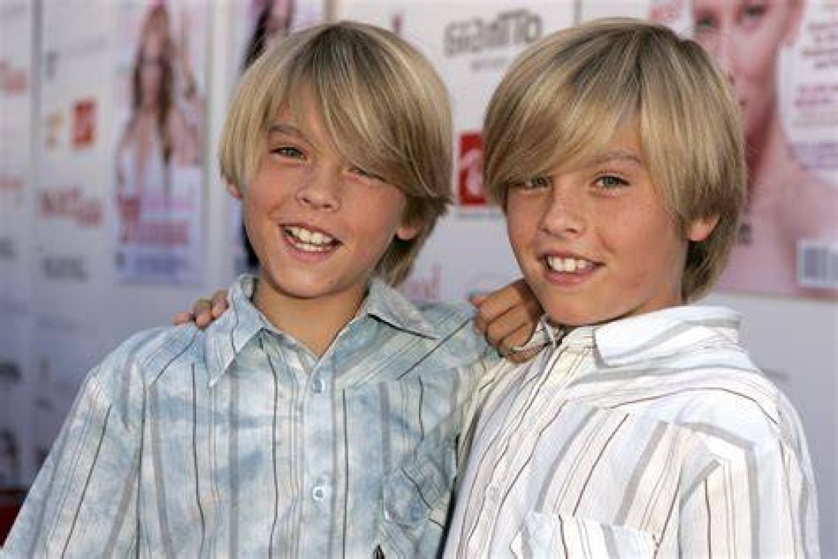 Dylan or Cole Sprouse: the Twin Phenomenon of Hollywood