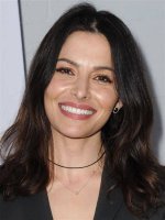 Exploring the Captivating Images of Sarah Shahi: a Visual Journey