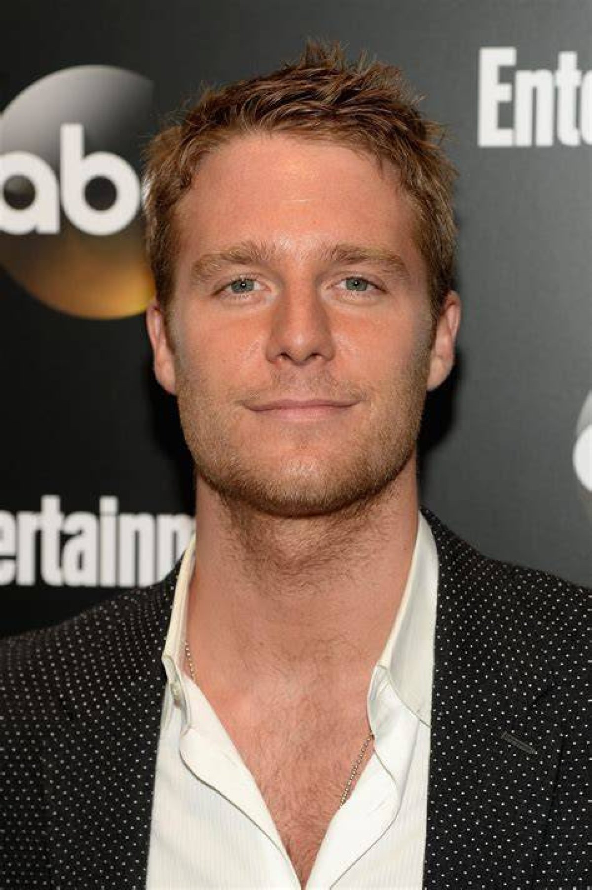 Exploring the Intriguing Jake Mcdorman Relationship Journey