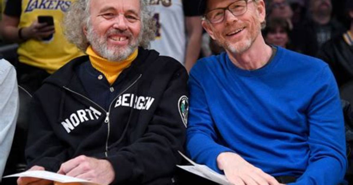Exploring the Life and Career of Howard Deutch: a Visionary in Filmmaking