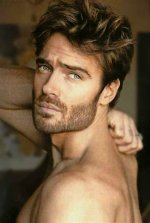 Giulio Berruti's Adorable Child: a Glimpse into Fatherhood