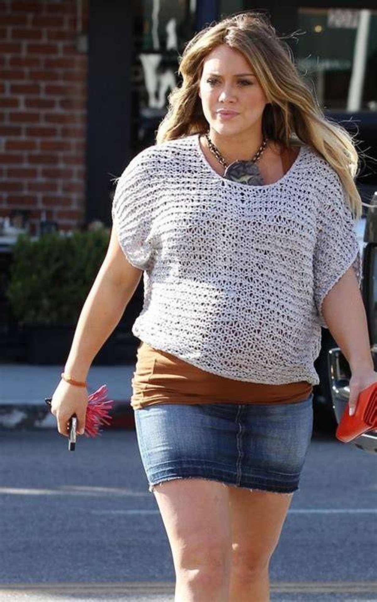 Hilary Duff Weight: a Comprehensive Exploration of Her Journey and Insights