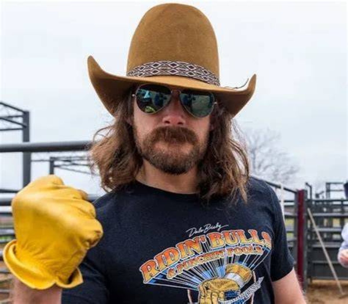 How Old Is Dale Brisby?