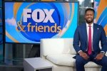 How Tall Is Lawrence Jones of Fox News?