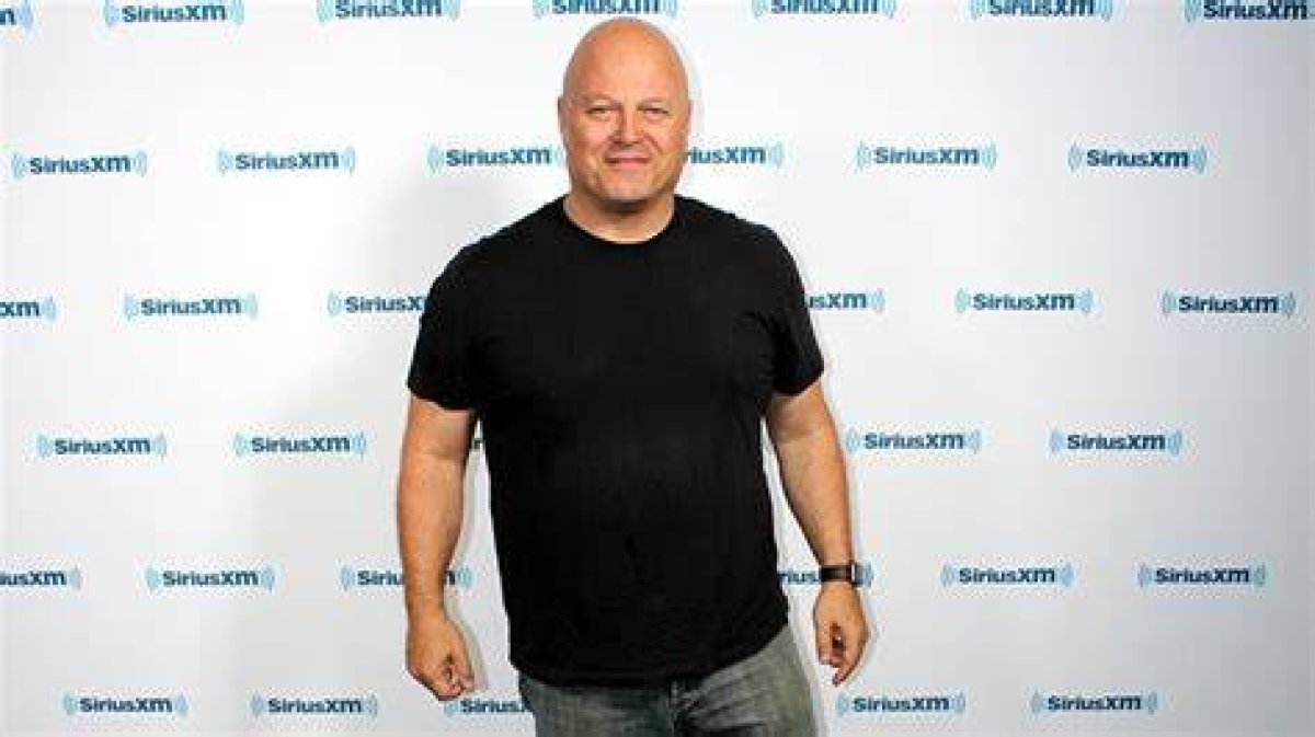 How Tall Is Michael Chiklis? - Height Statistics Revealed