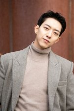 Is Lee Jung-Shin Married? the Untold Story of the Cnblue Star