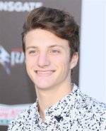 Jake Short Biography; Net Worth, Age, Height, Parents, Siblings, Girlfriend, Movies and Tv Shows