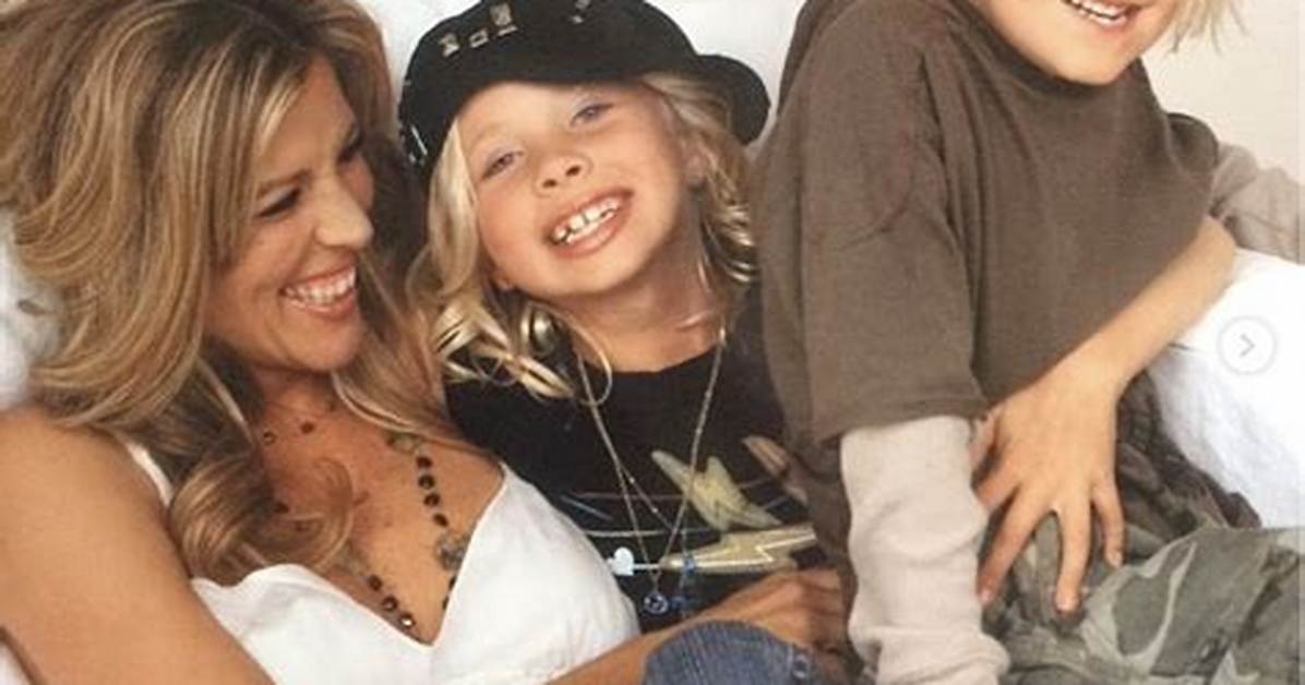 Laura Wright Children: a Deep Dive into Her Family Life