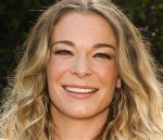 Leann Rimes - Bio, Age, Net Worth, Height, Married, Nationality, Body Measurement, Career