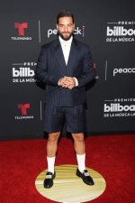 Maluma Height - Exactly How Tall Is Maluma? ·