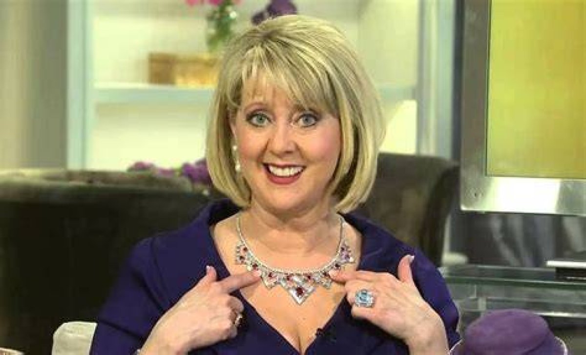 Mary Beth Roe Age: Exploring the Life and Career of a Beloved Tv Host