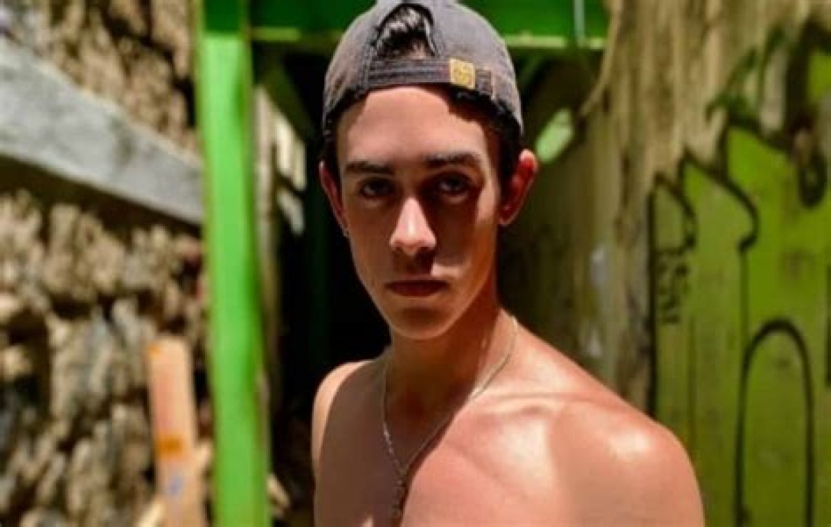 Mike De Beer – South African Tiktok Star | Age, Biography, Wiki, Career, Net Worth, Girlfriend, Youtube, Height & Facts