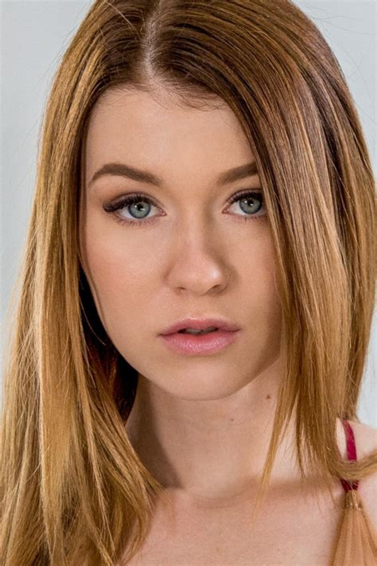 Misha Cross |