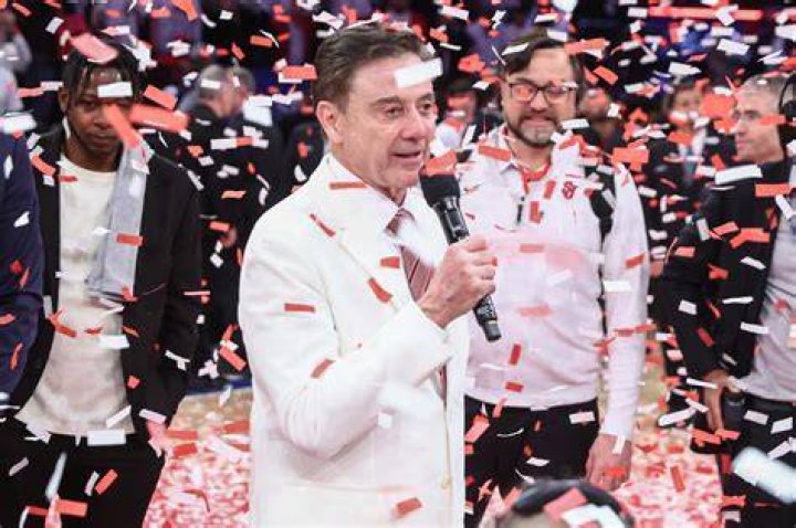 Pitino Coach: The Mastermind Behind the Winning Plays
