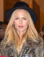 Rachel Zoe Age: a Deep Dive into the Life and Career of a Fashion Icon