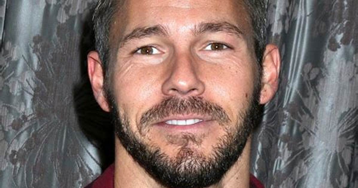 Scott Clifton |