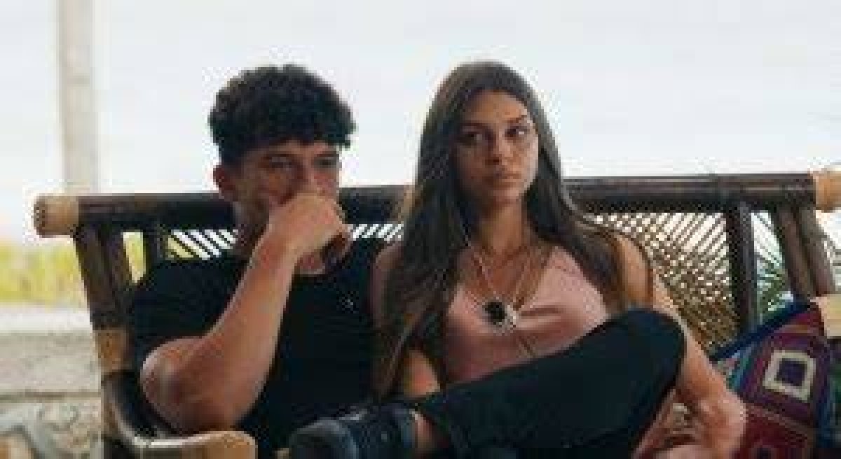 Summer Job's Lavinia Polizzi Wasted No Time Finding a Summer Romance |