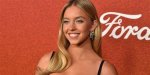 Sydney Sweeney Wanted to Get Breast Reduction Surgery at 18 but Didn't ·