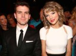 Taylor Swift's Brothers: the Names Behind the Music