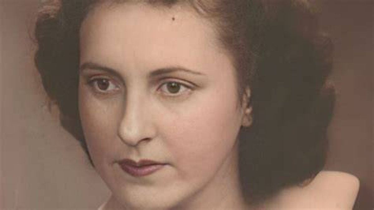 The Essential Guide to Alice Marrow: a Complete Reference