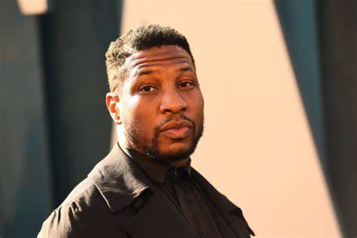 The Surprising Truths About Jonathan Majors' Size: Uncover the Secrets!