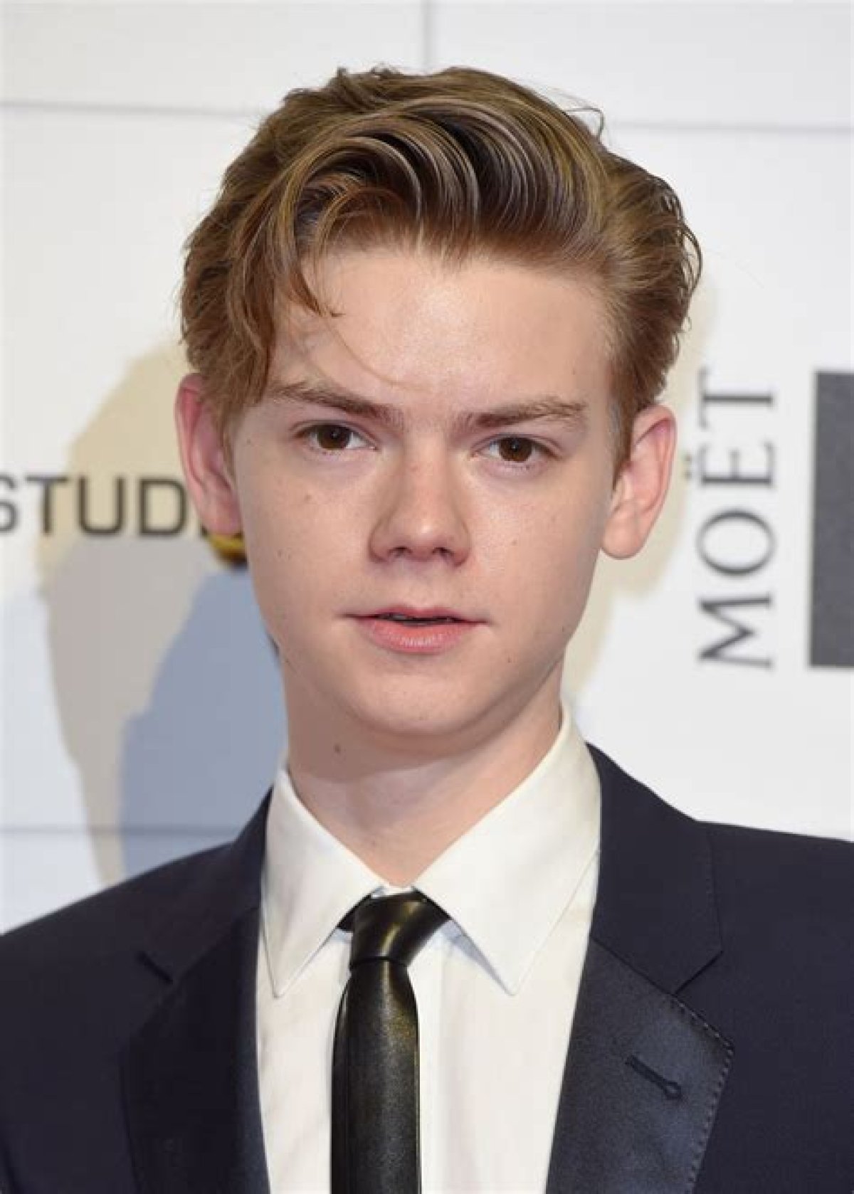The Truth About Thomas Brodie-Sangster's Girlfriend