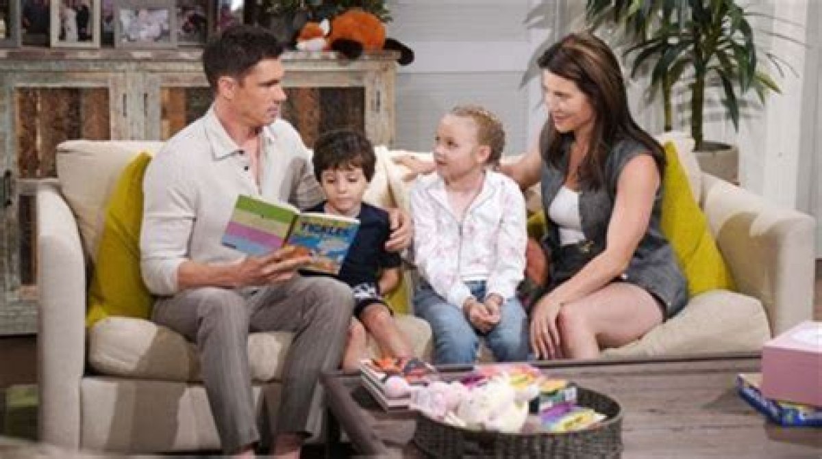 The Ultimate Guide to Jacqueline Macinnes Wood's Family