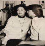 Tracey Wilson- Meet Guitarist Andy Taylor’s Wife