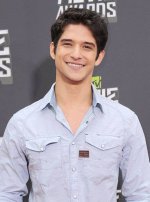 Tyler Posey Teen Wolf, Bio, Wiki, Age, Height, Partner, Tattoo, Jaw, and Net Worth