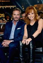 Unraveling the Love Life of Reba Mcentire: Is She Married?