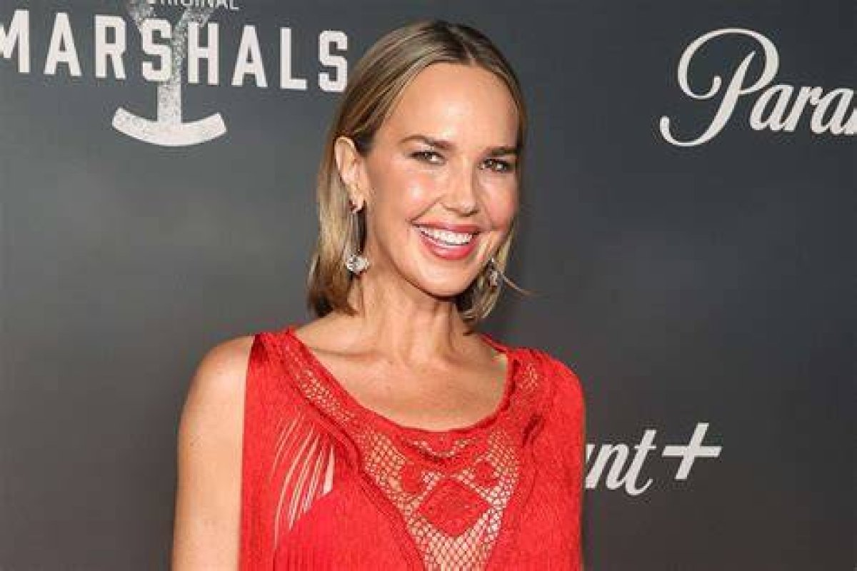 Unveil the Secrets: Arielle Kebbel's Relationships Exposed!