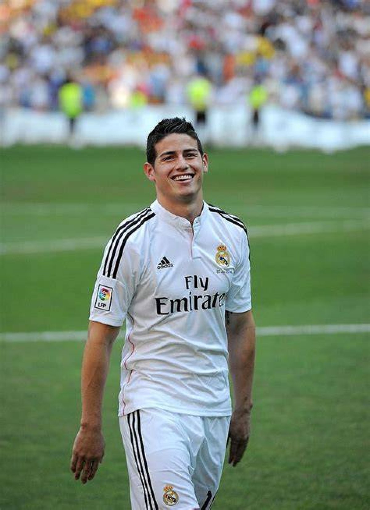 Unveiling the Love Life of James Rodriguez: Who Is His Girlfriend?