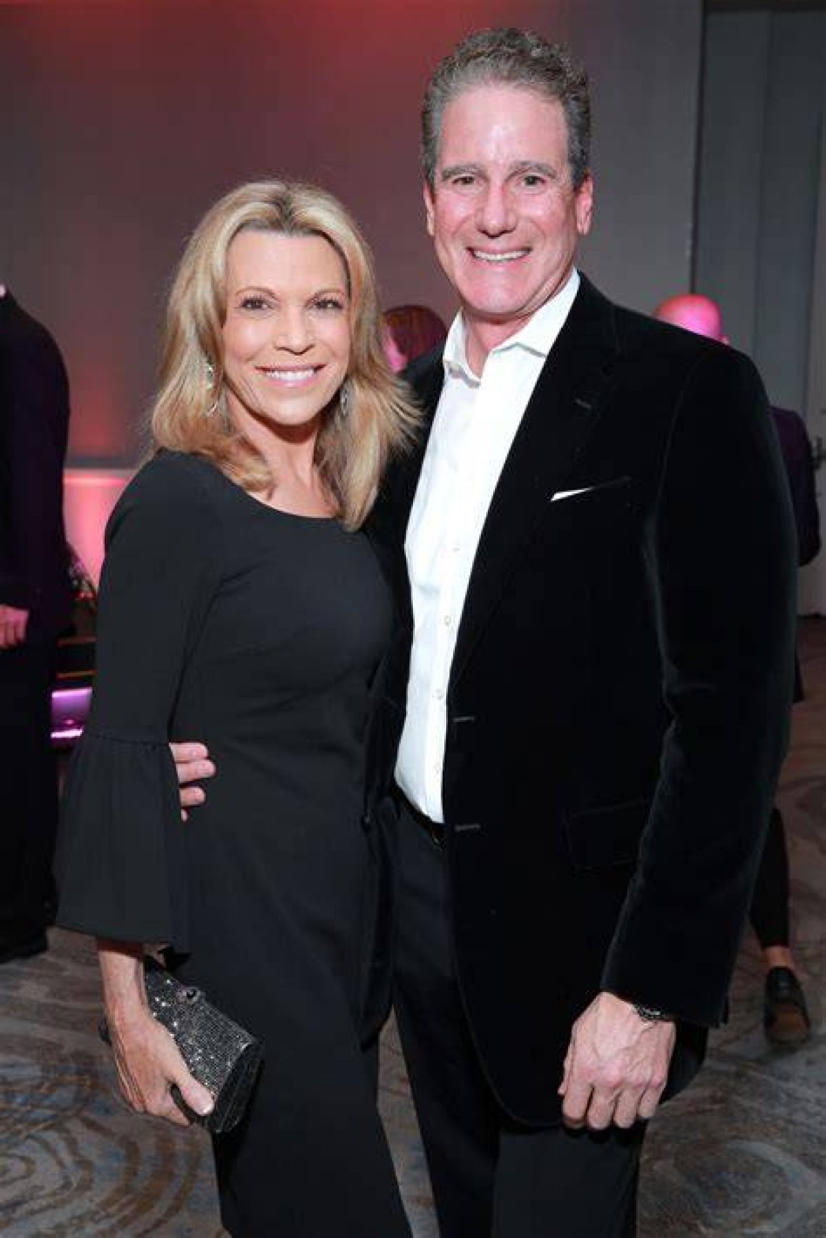 Unveiling Vanna White's Relationship Status: Intriguing Revelations