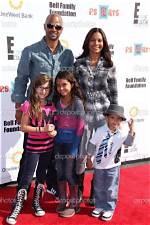 Who Is Dondre Whitfield, His Wife, Parents, and Family?
